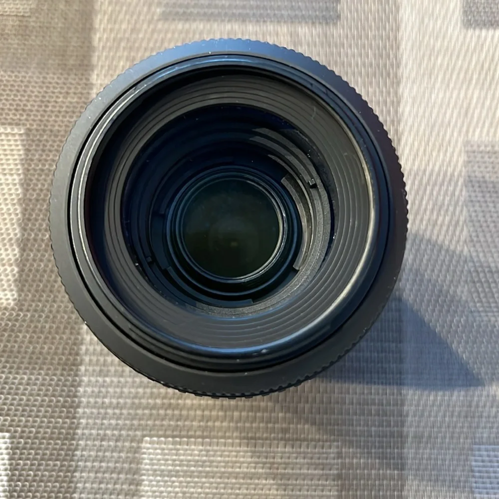 Nikon AF-S NIKKOR 55-200mm 1:4-5.6G ED VR DX lens, F Mount, excellent condition